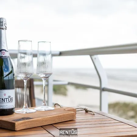 Indigo Seasight - A Seaside With Front-row Sea Views Appartement Nieuwpoort